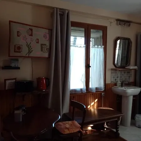 Chambre Rdc Nocleg ze śniadaniem *